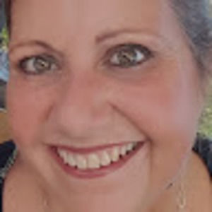 Meet your Posher, Michele